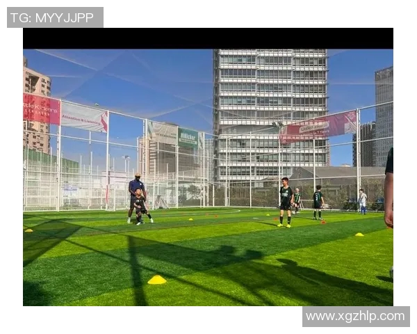 崭露头角的年轻足球明星们如何改变未来足球格局与风潮